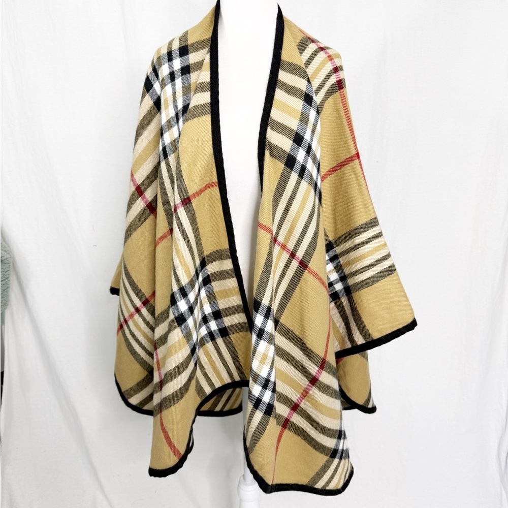V. FRAAS Plaid Cape Shawl, One Size, Tan Black